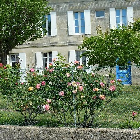 Le Clos Des Rosiers Saint-Émilion Exterior foto